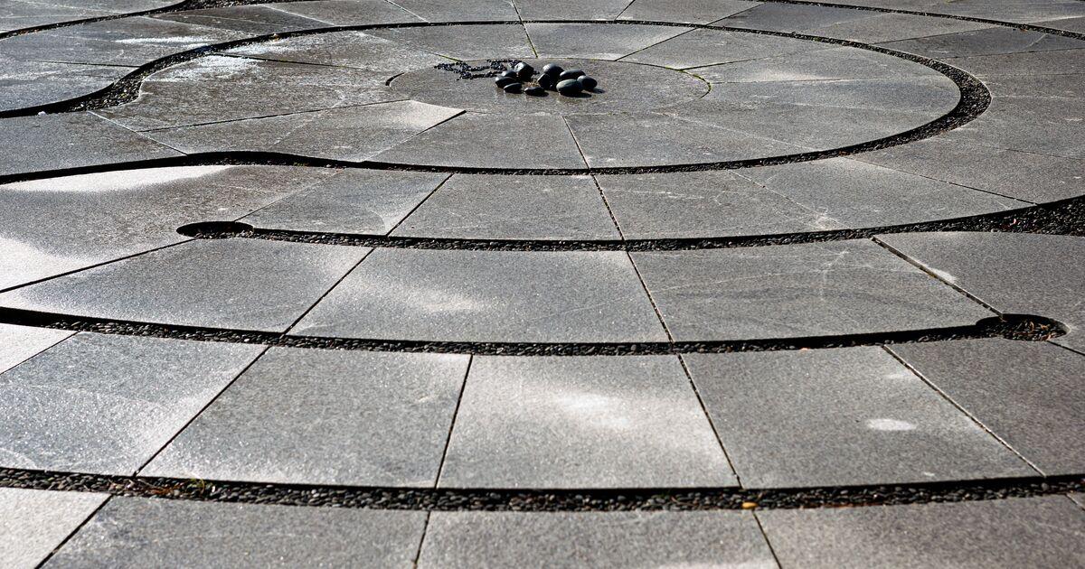 close up of labyrinth path